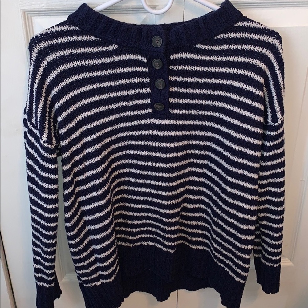 Striped American Eagle sweater with buttons